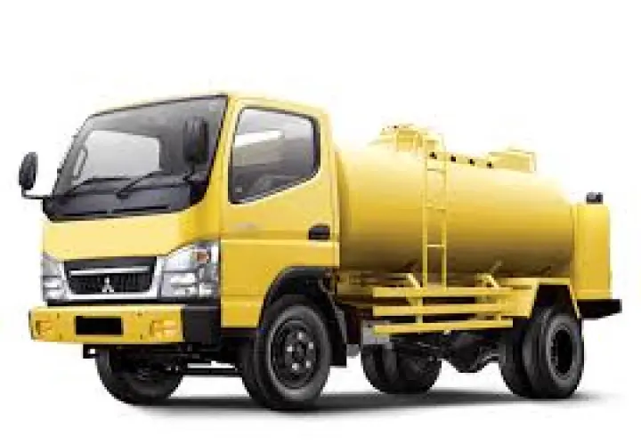 SEDOT WC SAMPAI HABIS di Melawai